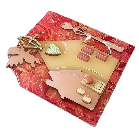 Lucinda Pink Heart Cupid Lamp Post House Pin - Picture 2 of 8